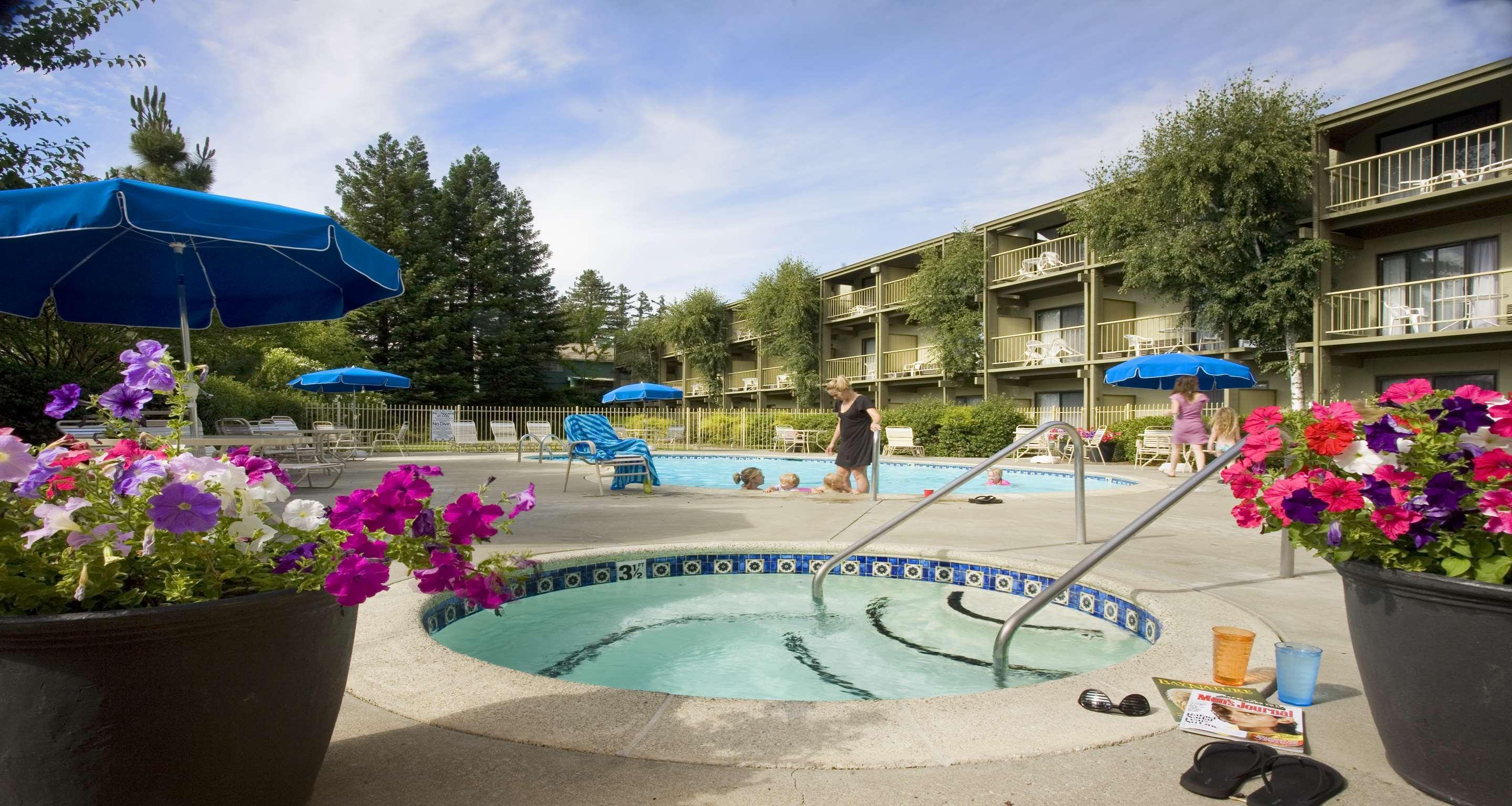 Best Western Plus Humboldt House Inn Garberville Buitenkant foto