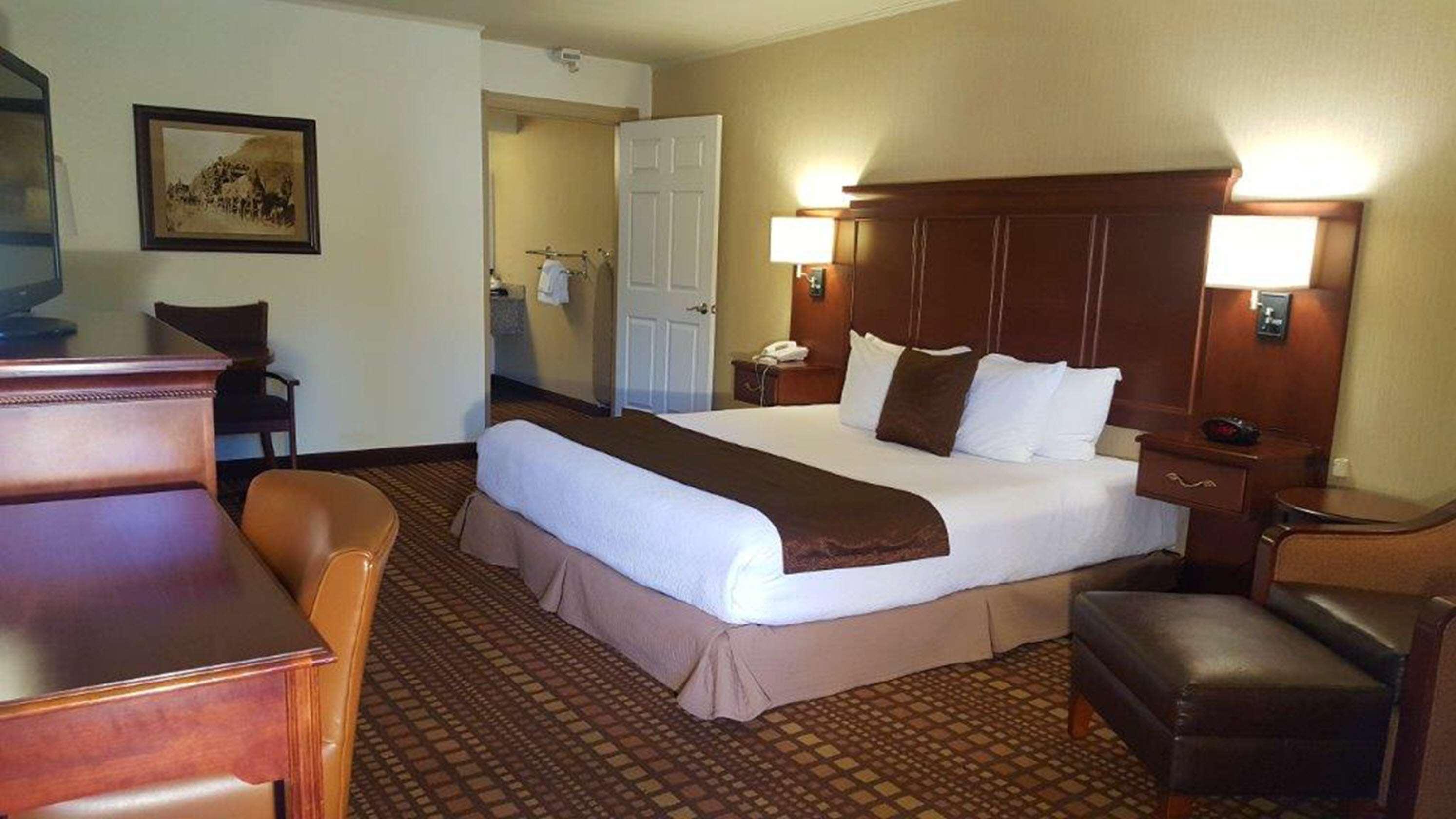 Best Western Plus Humboldt House Inn Garberville Buitenkant foto