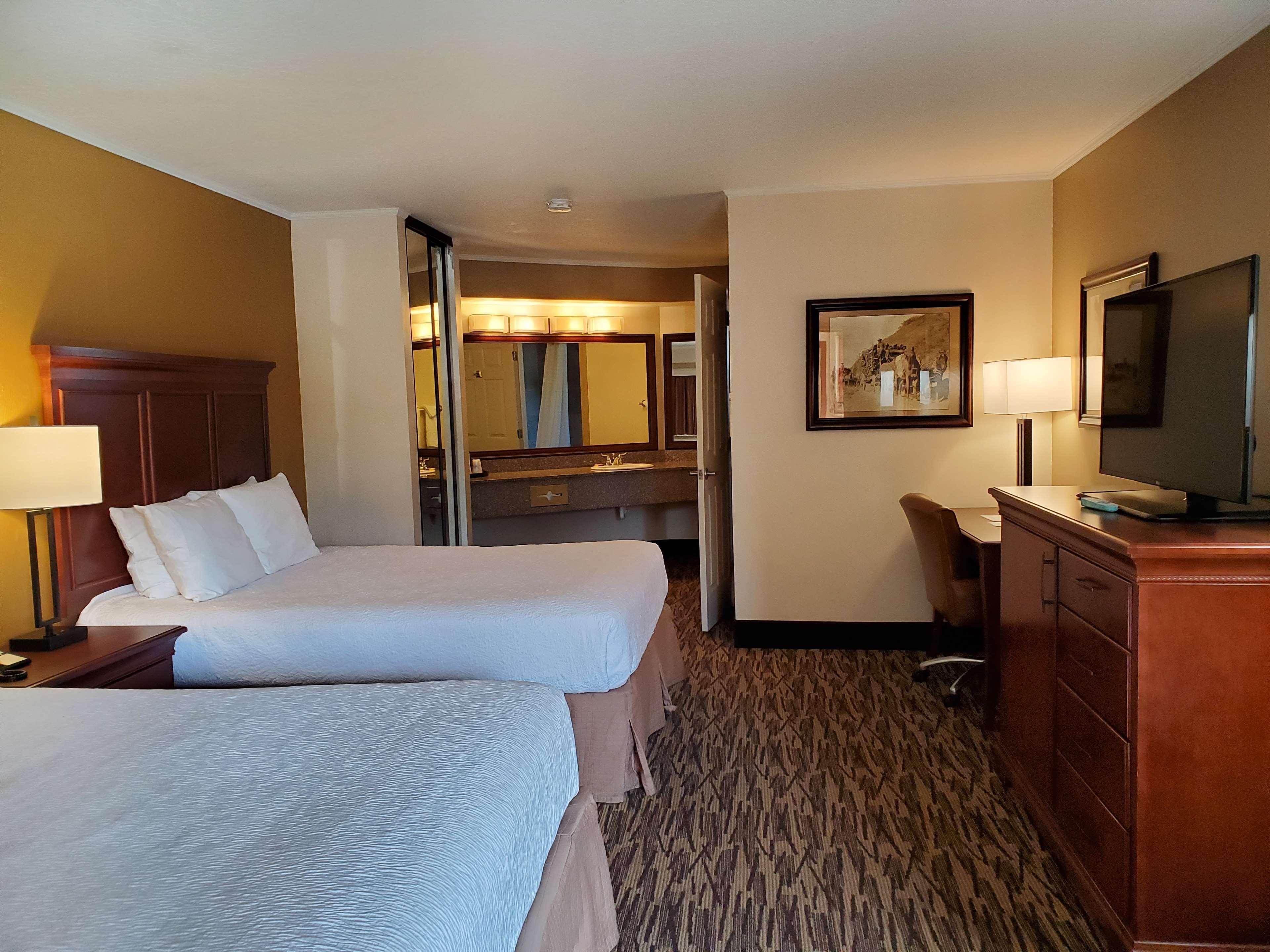 Best Western Plus Humboldt House Inn Garberville Buitenkant foto