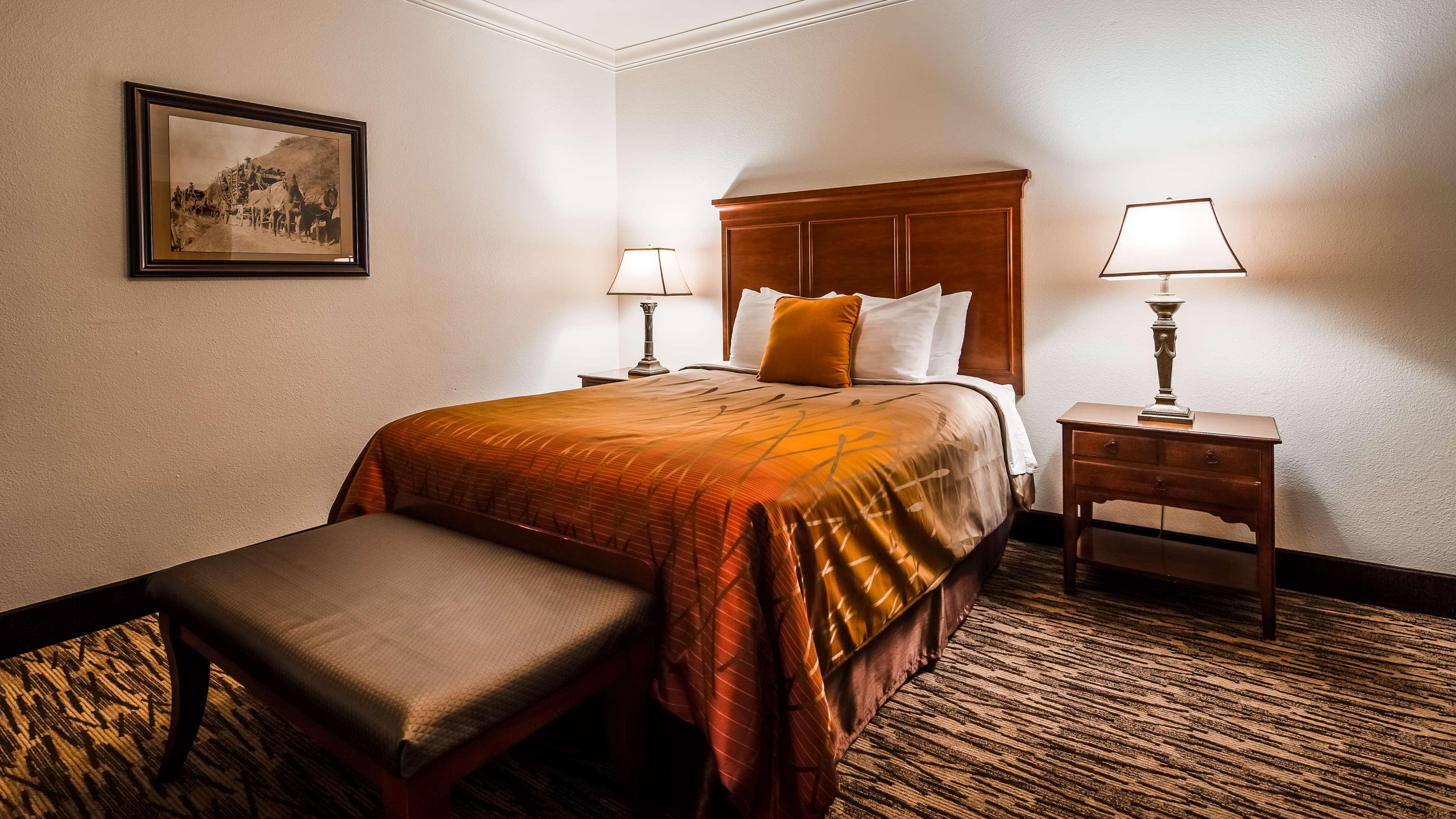 Best Western Plus Humboldt House Inn Garberville Buitenkant foto