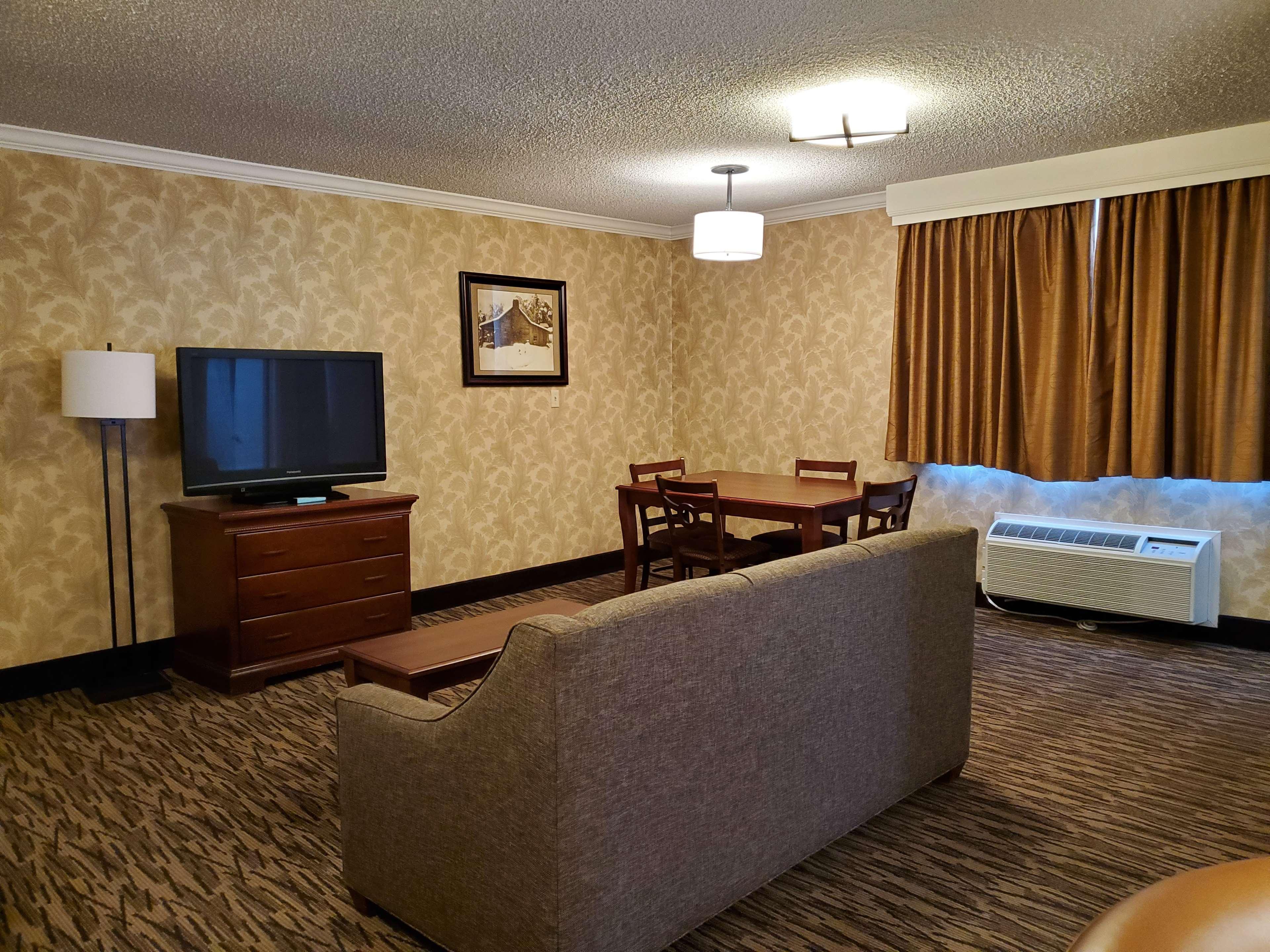 Best Western Plus Humboldt House Inn Garberville Buitenkant foto