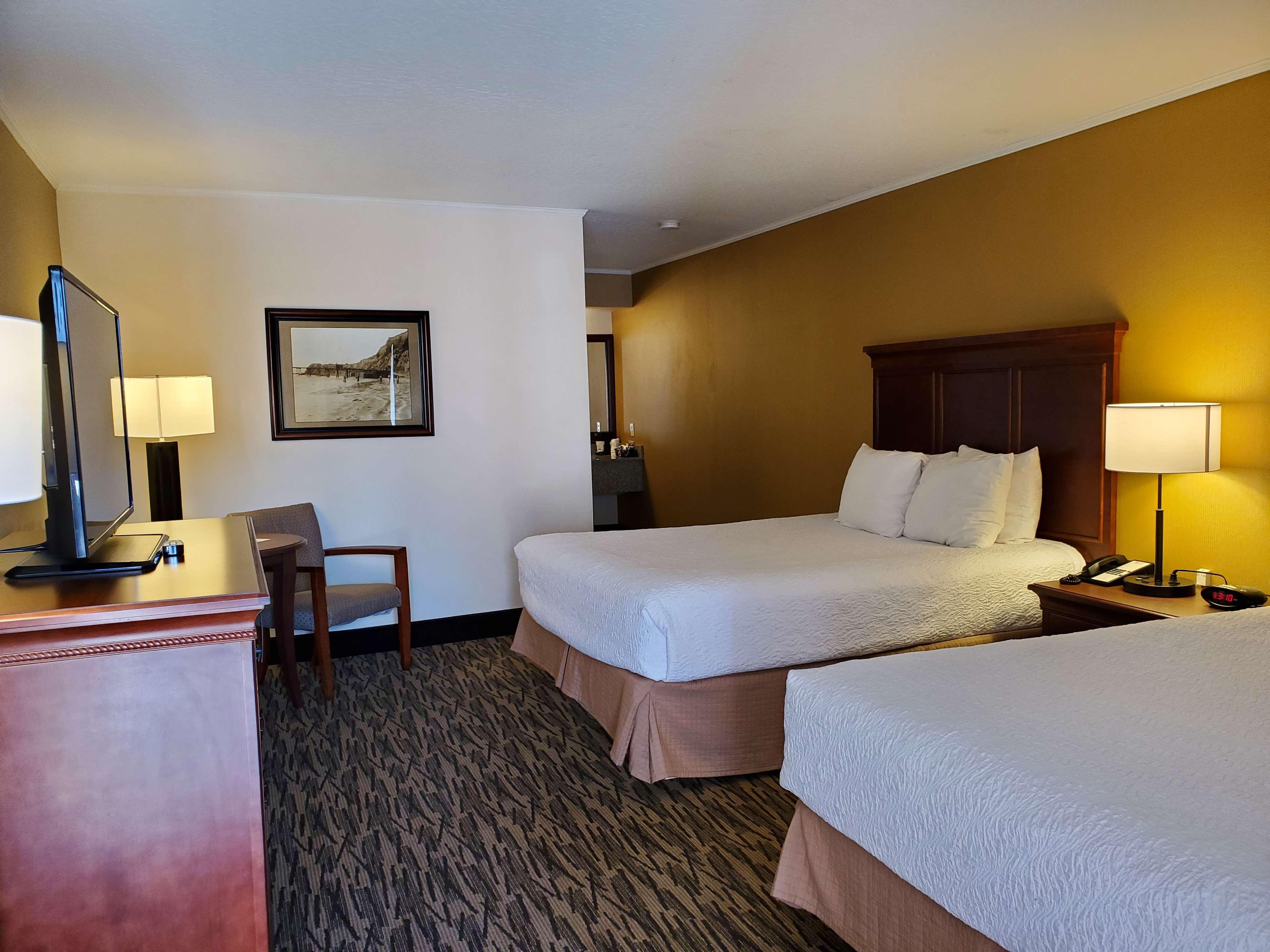 Best Western Plus Humboldt House Inn Garberville Buitenkant foto