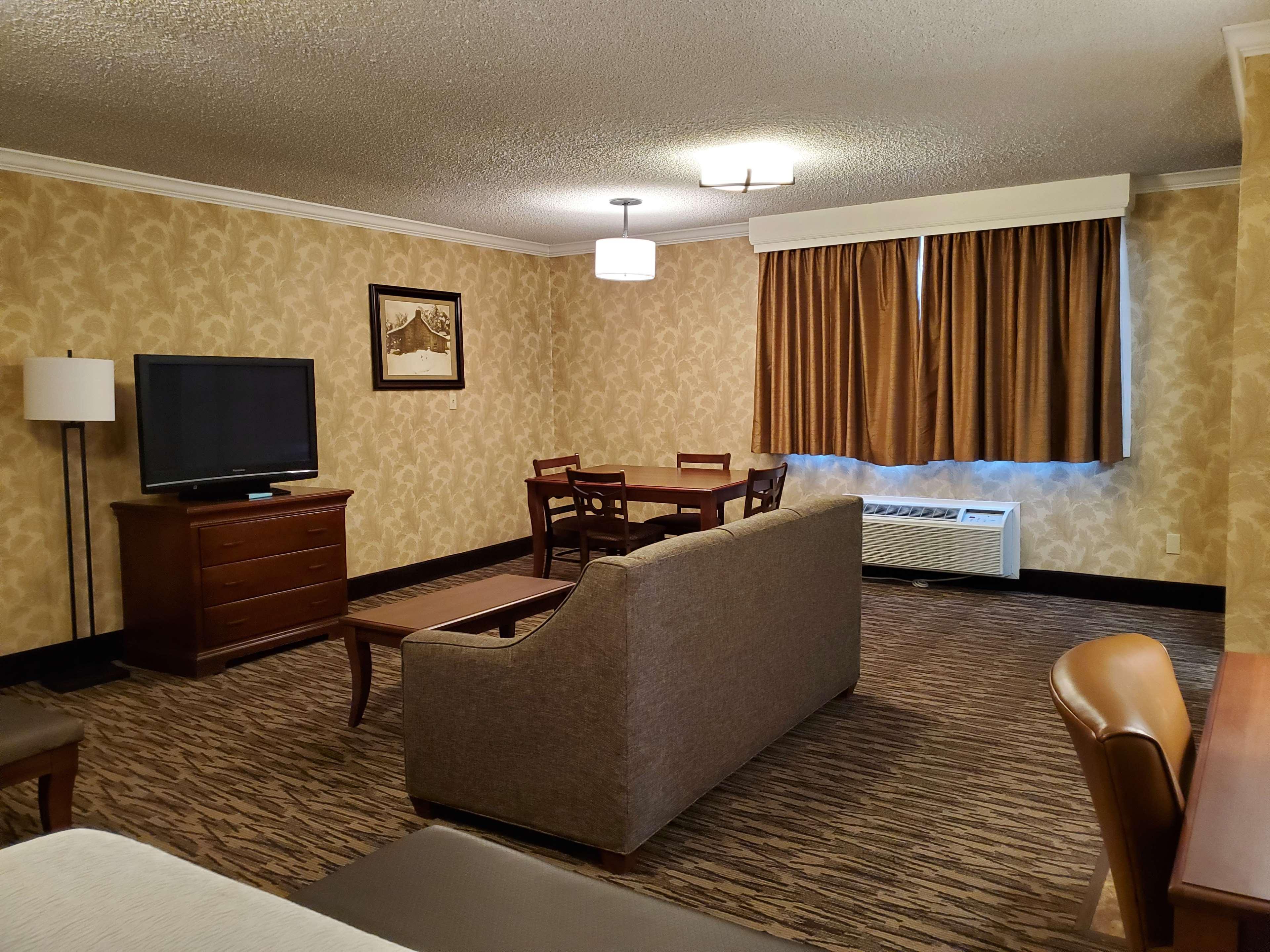 Best Western Plus Humboldt House Inn Garberville Buitenkant foto