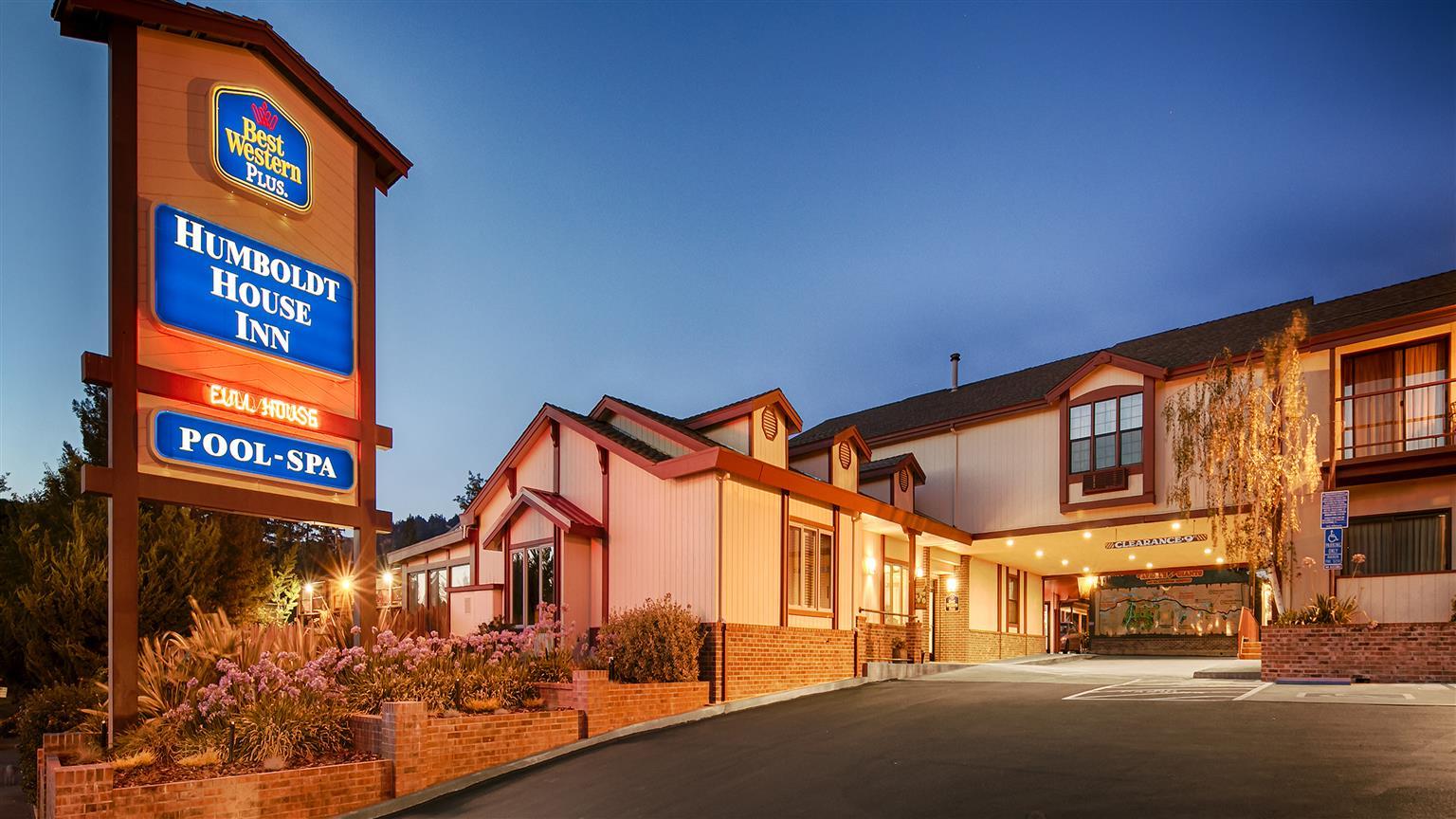 Best Western Plus Humboldt House Inn Garberville Buitenkant foto